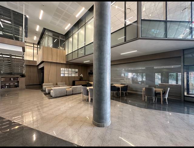 9M² SERVICED OFFICE TO LET IN ROSEBANK